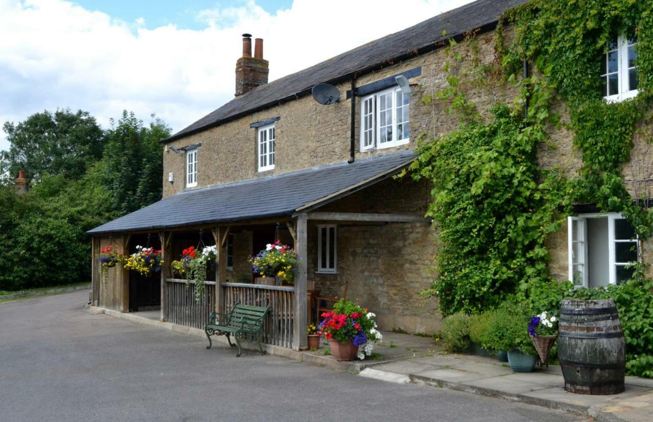 The Highwayman Hotel Kidlington Exteriér fotografie